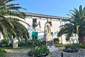 Driver Rams Into Pedestrians in Western France - Island of Oleron