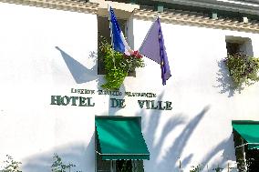 Driver Rams Into Pedestrians in Western France - Island of Oleron