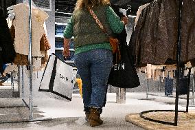 Shein Opens at BHV - Paris