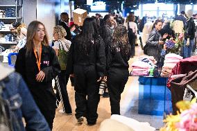 Shein Opens at BHV - Paris