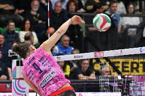 VOLLEY - Serie A1 Femminile - Prosecco Doc A.Carraro Imoco Conegliano vs Numia Vero Volley Milano