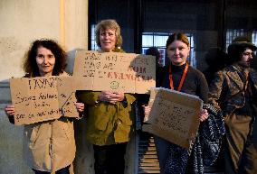 Protests Against Eric Zemmour's Book - Paris