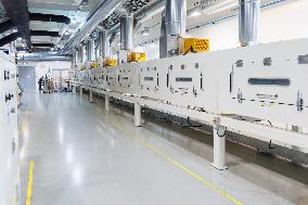 Skeleton Technologies opens plant in Finland