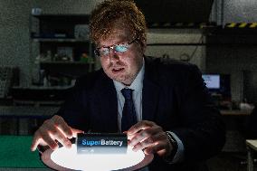 Skeleton Technologies opens plant in Finland