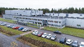 Skeleton Technologies opens plant in Finland