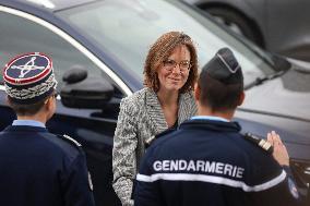 Operation to Inspect Packages from Shein - Paris