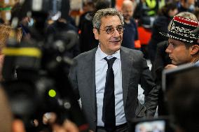 Operation to Inspect Packages from Shein - Paris