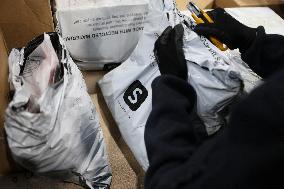 Operation to Inspect Packages from Shein - Paris