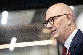 Roland Lescure at the Future4Care Incubator for the French Tech - Paris AJ