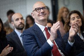 Roland Lescure at the Future4Care Incubator for the French Tech - Paris AJ