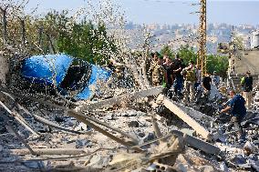 One Dead and Three Injured in An Israeli Air Strike in Southern Lebanon