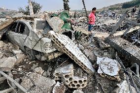 One Dead and Three Injured in An Israeli Air Strike in Southern Lebanon