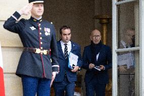 Prime Minister Meets with Regional Presidents - Versailles