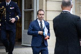 Prime Minister Meets with Regional Presidents - Versailles