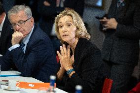 Prime Minister Meets with Regional Presidents - Versailles