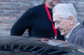 Robert De Niro Recieves The Capitoline Wolf - Rome