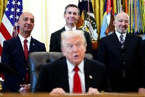 Trump Speaks in The Oval Office - Washington