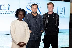 Six Jours Ce Printemps-La Premiere - Paris AJ