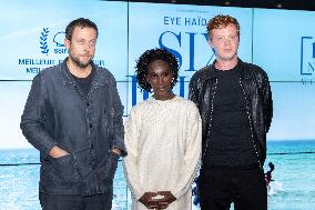 Six Jours Ce Printemps-La Premiere - Paris AJ