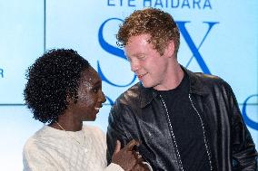 Six Jours Ce Printemps-La Premiere - Paris AJ