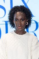 Six Jours Ce Printemps-La Premiere - Paris AJ