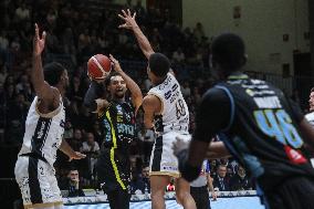 BASKET - Serie A - Vanoli Basket Cremona vs Dolomiti Energia Trentino