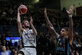 BASKET - Serie A - Vanoli Basket Cremona vs Dolomiti Energia Trentino