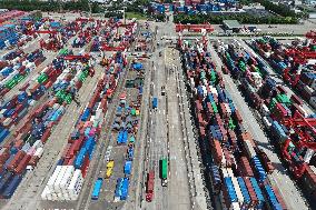 China Imports And Exports of Goods Trade Increased
