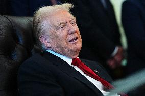 Donald Trump Announces Drug Pricing Deal With Pharma Giants - DC