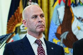 Donald Trump Announces Drug Pricing Deal With Pharma Giants - DC