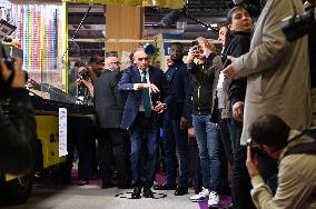 Eric Zemmour At The Made In France Trade Show - Paris