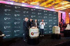 Robert De Niro At Nobu Hotel Sake Ceremony - Rome