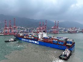 China Imports And Exports of Goods Trade Increased