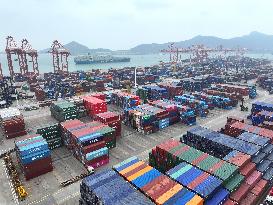 China Imports And Exports of Goods Trade Increased