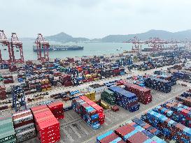 China Imports And Exports of Goods Trade Increased