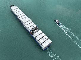 China Imports And Exports of Goods Trade Increased