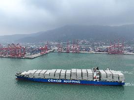 China Imports And Exports of Goods Trade Increased