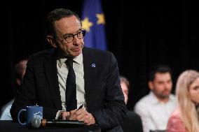 Bruno Retailleau At Public Meeting - Bry Sur Marne