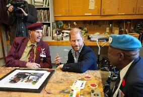 Prince Harry Meets Canada's Oldest Veterans - Toronto