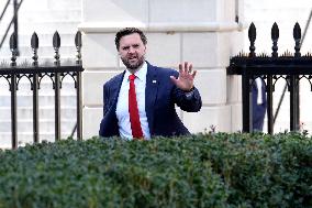 Donald Trump greets Viktor Orban - Washington