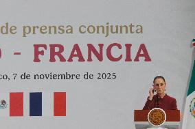 Emmanuel Macron hold News Conference in Mexico