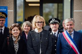 Marie-Pierre Vedrenne at inauguration of police headquarters in Dinard