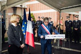 Marie-Pierre Vedrenne at inauguration of police headquarters in Dinard