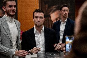 Jordan Bardella signs copies of his book Ce que veulent les Français - Nice