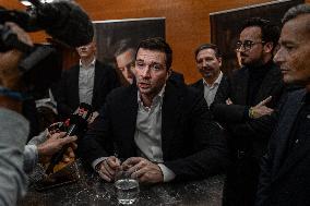 Jordan Bardella signs copies of his book Ce que veulent les Français - Nice