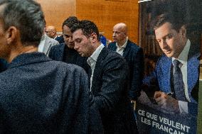 Jordan Bardella signs copies of his book Ce que veulent les Français - Nice