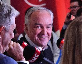 Les Grandes Gueules TV Show at The Made in France Exhibition - Paris