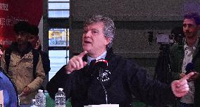 Les Grandes Gueules TV Show at The Made in France Exhibition - Paris