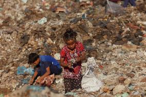 Gaza Scrap Search Amid Crisis