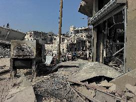 Gaza Man Rebuilds Bombed Bakery - Gaza Strip